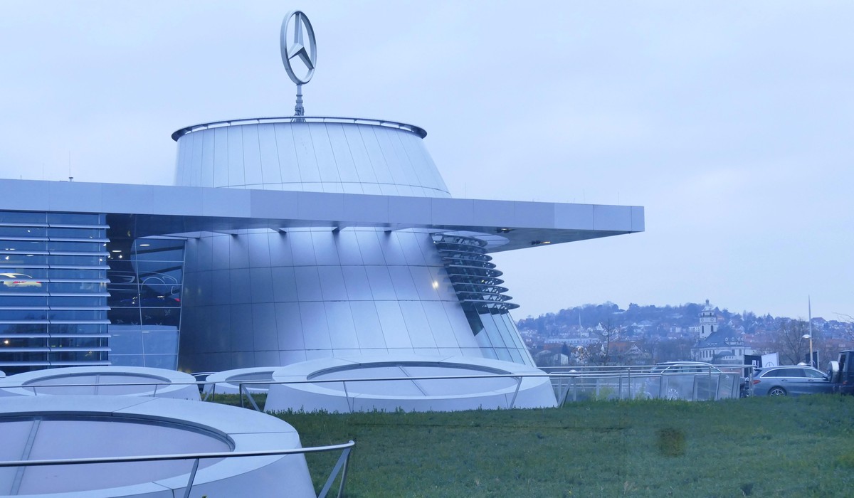 Autoindustrie: Geschäftsklima bricht ein, Erwartungen drehen ins Negative Autoindustrie: Geschäftsklima bricht ein, Erwartungen drehen ins Negative