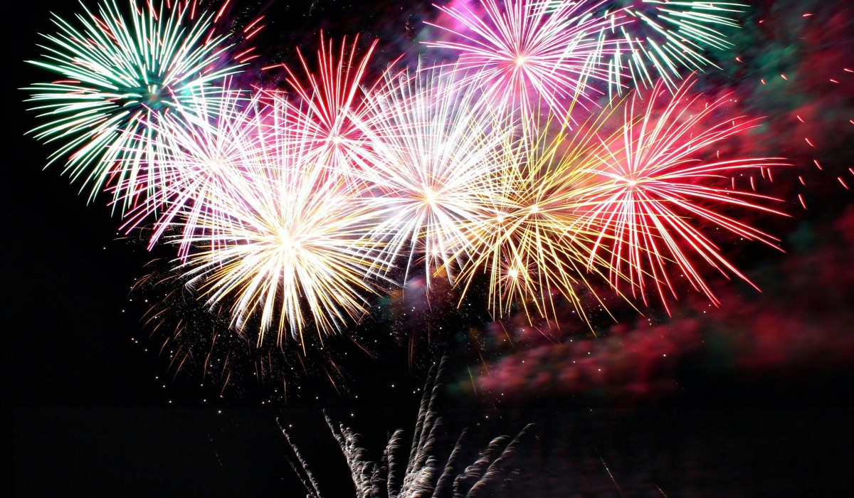 Mehr als 42 400 Tonnen Feuerwerk eingeführt: Pyro-Importe nach Deutschland steigen deutlich Mehr als 42 400 Tonnen Feuerwerk eingeführt: Pyro-Importe nach Deutschland steigen deutlich